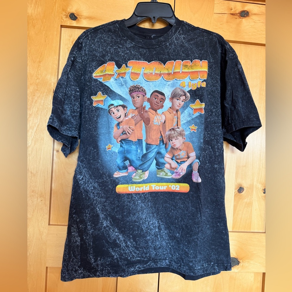 Disney 4★TOWN 'World Tour '02' Black Oversized Tee